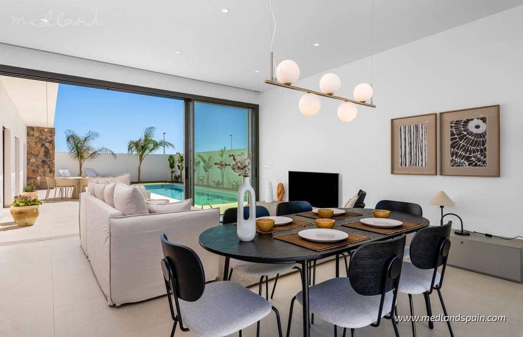 3 sovrum Villa till salu i Los Alcazares med pool garage - 719 900 € (Ref: 9894154)