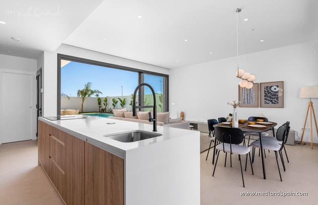 3 bedroom Villa for sale in Los Alcázares with pool garage - € 719,900 (Ref: 9894154)