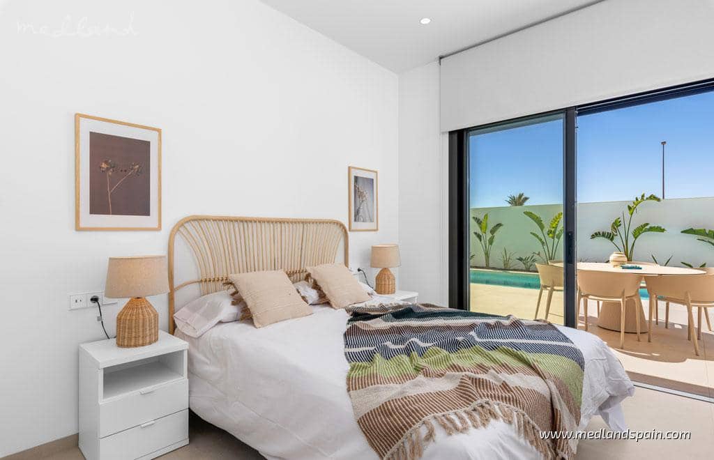 3 sovrum Villa till salu i Los Alcazares med pool garage - 719 900 € (Ref: 9894154)