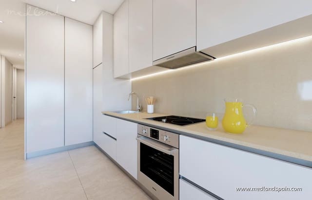 2 slaapkamer Appartement te koop in Guardamar del Segura met zwembad - € 341.000 (Ref: 9894156)