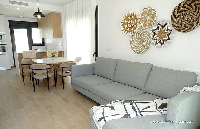 2 chambre Appartement à vendre à Pilar de la Horadada avec piscine garage - 265 000 € (Ref: 9896615)