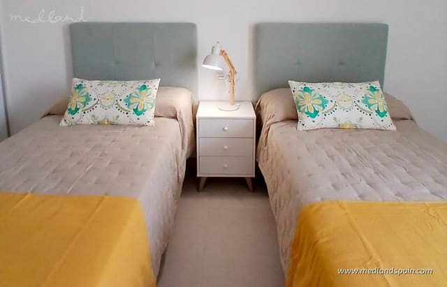 3 Zimmer Villa zu verkaufen in Bigastro mit Garage - 328.000 € (Ref: 9907041)