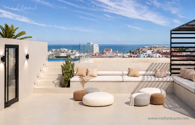 1 bedroom Apartment for sale in Torrevieja with pool - € 226,000 (Ref: 9907042)