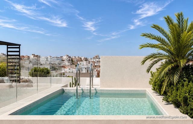 1 bedroom Apartment for sale in Torrevieja with pool - € 226,000 (Ref: 9907042)