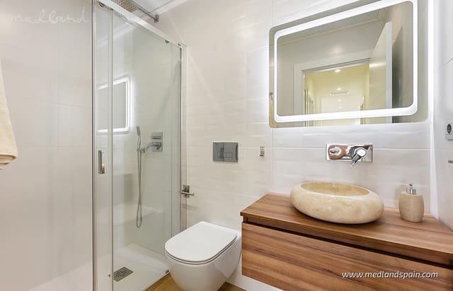4 soveværelse Villa til salg i Benijófar med swimmingpool garage - € 715.000 (Ref: 9921961)