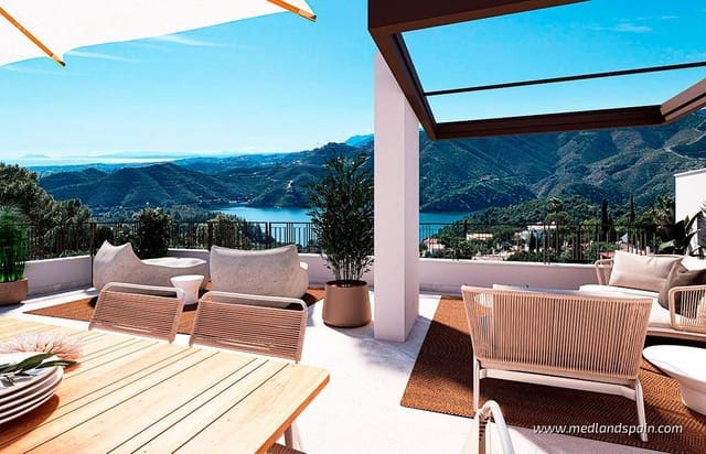 3 bedroom Apartment for sale in Marbella with pool garage - € 630,000 (Ref: 9921963)