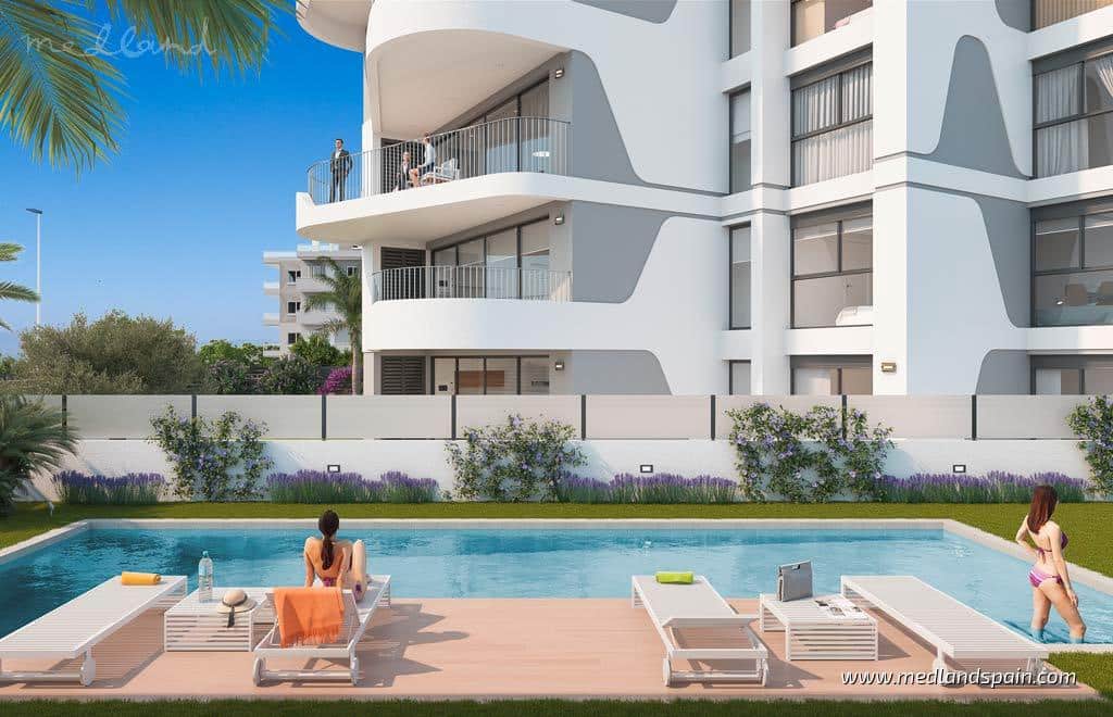 3 bedroom Apartment for sale in Guardamar del Segura with pool garage - € 640,000 (Ref: 9929087)