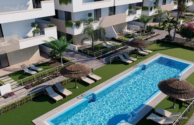 2 bedroom Apartment for sale in Los Alcázares with pool garage - € 334,900 (Ref: 9936120)