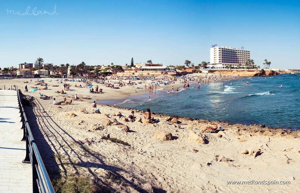 3 sovrum Villa till salu i La Zenia med pool garage - 890 000 € (Ref: 9949494)