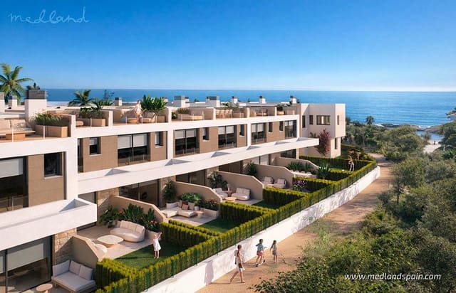 3 bedroom Townhouse for sale in El Campello with pool garage - € 537,000 (Ref: 9953986)
