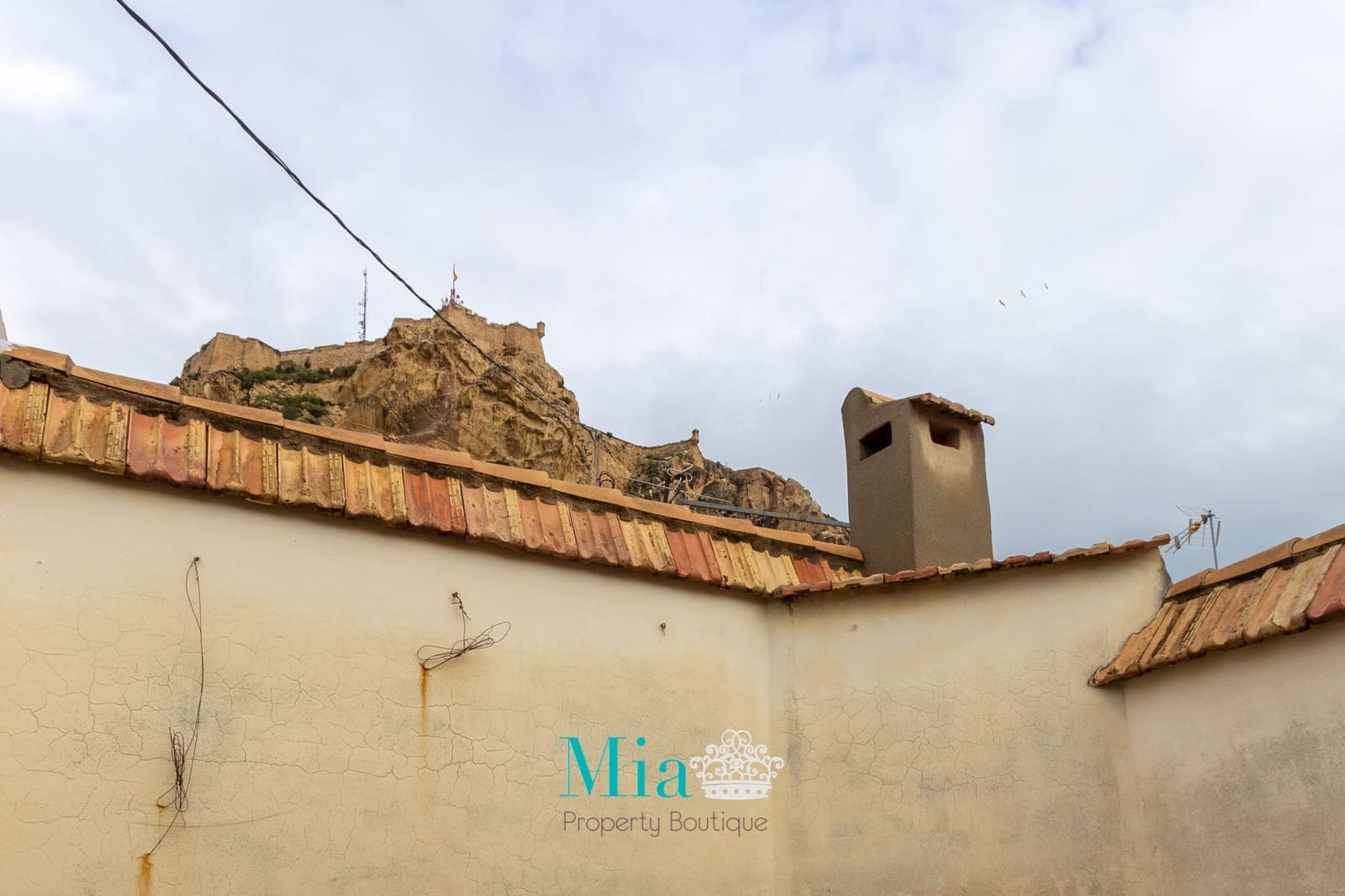 8 soverom Hus til salgs i Alicante by - € 700 000 (Ref: 7993379)