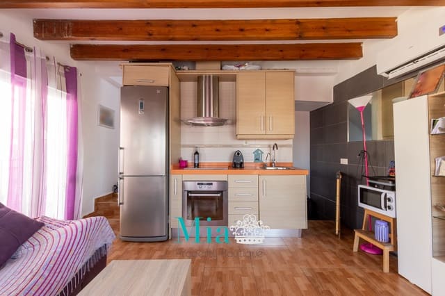 3 quarto Moradia para venda em Ensanche - Diputacion, Alicante cidade - 290 000 € (Ref: 7993380)