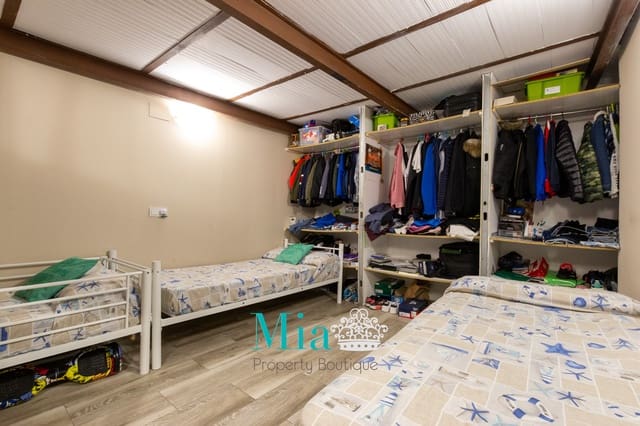 3 quarto Moradia para venda em Ensanche - Diputacion, Alicante cidade - 290 000 € (Ref: 7993380)