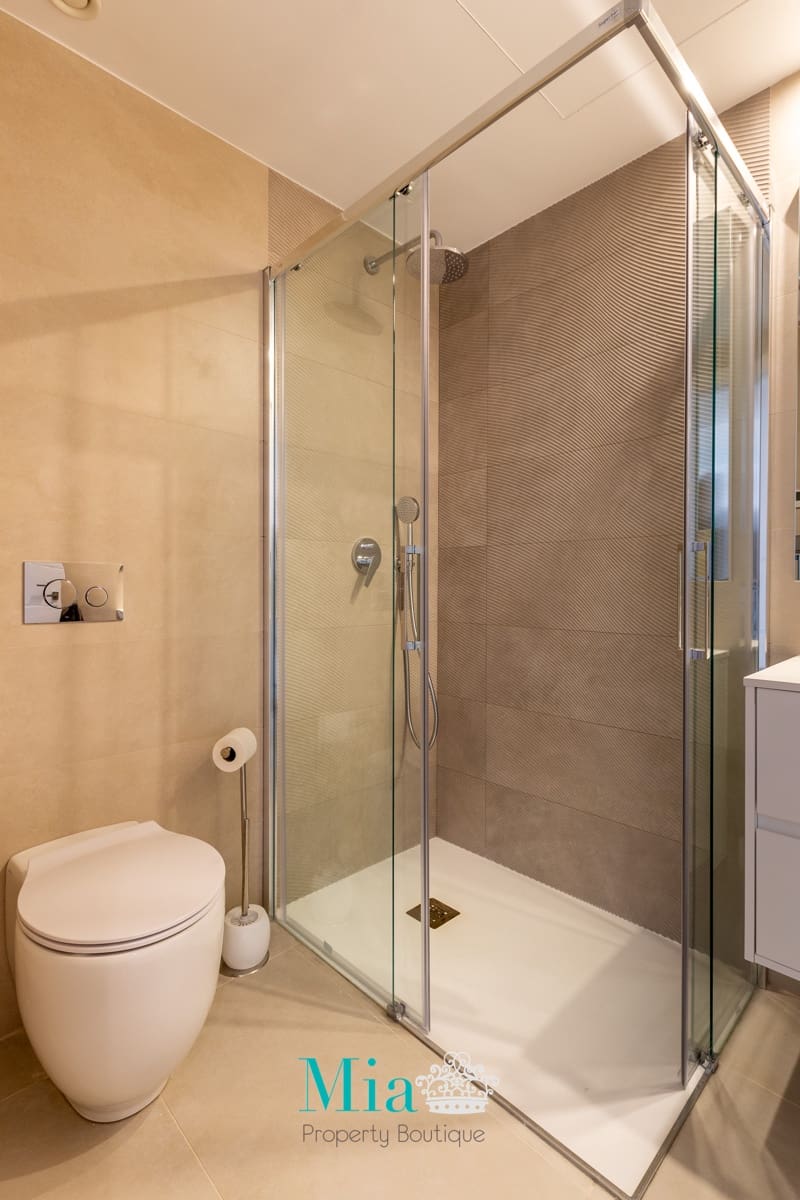 2 soveværelse Lejlighed til leje i Cabo de las Huertas med swimmingpool garage - € 2.500 (Ref: 7993385)