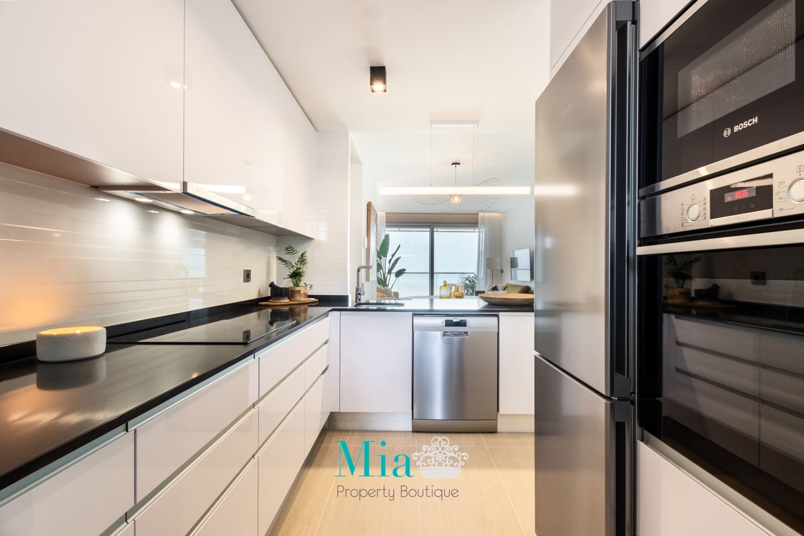 2 soveværelse Lejlighed til leje i Cabo de las Huertas med swimmingpool garage - € 2.500 (Ref: 7993385)