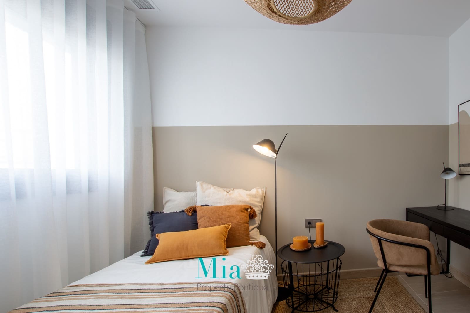 2 soveværelse Lejlighed til leje i Cabo de las Huertas med swimmingpool garage - € 2.500 (Ref: 7993385)