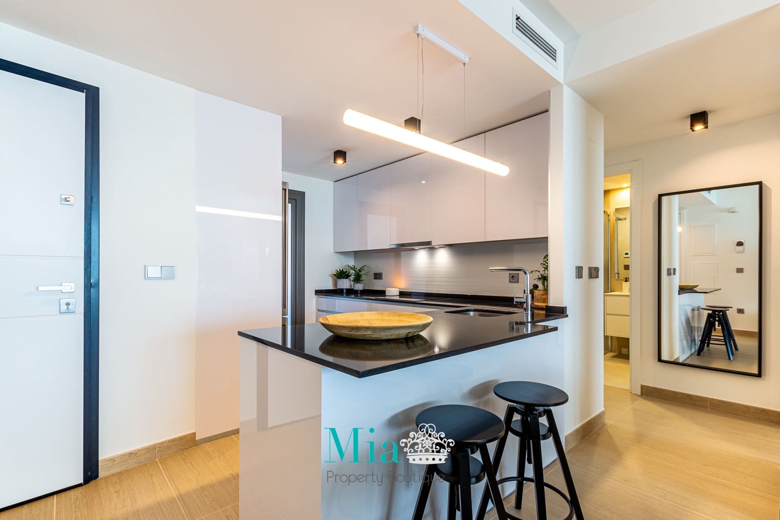 2 soveværelse Lejlighed til leje i Cabo de las Huertas med swimmingpool garage - € 2.500 (Ref: 7993385)