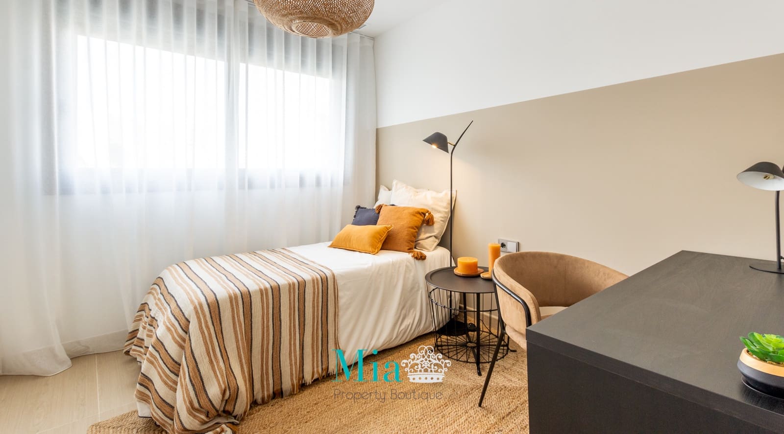 2 soveværelse Lejlighed til leje i Cabo de las Huertas med swimmingpool garage - € 2.500 (Ref: 7993385)