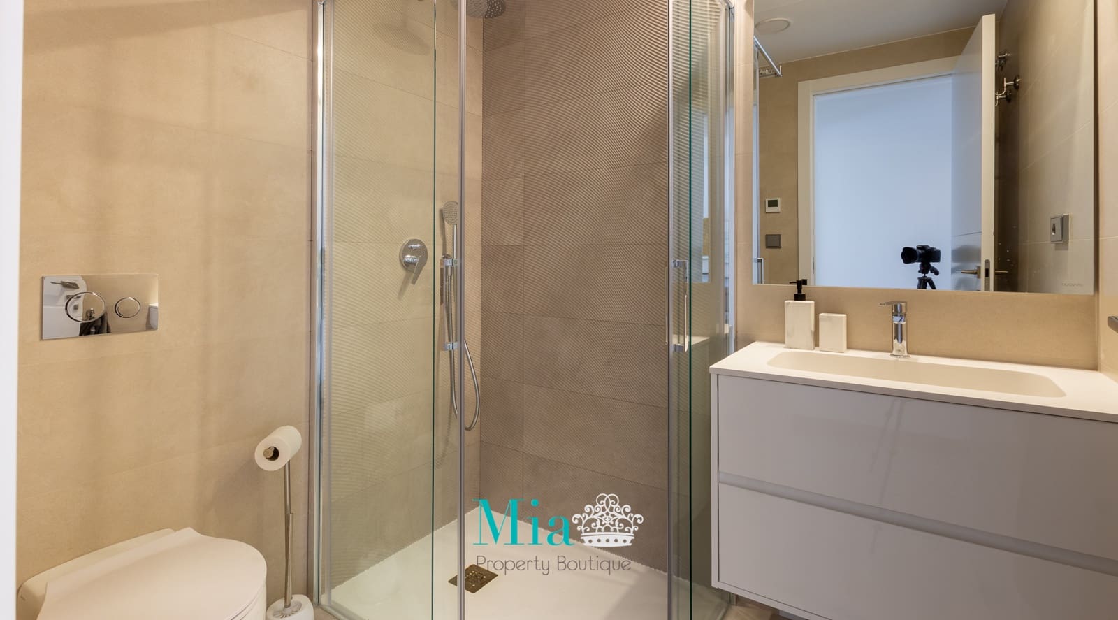 2 soveværelse Lejlighed til leje i Cabo de las Huertas med swimmingpool garage - € 2.500 (Ref: 7993385)