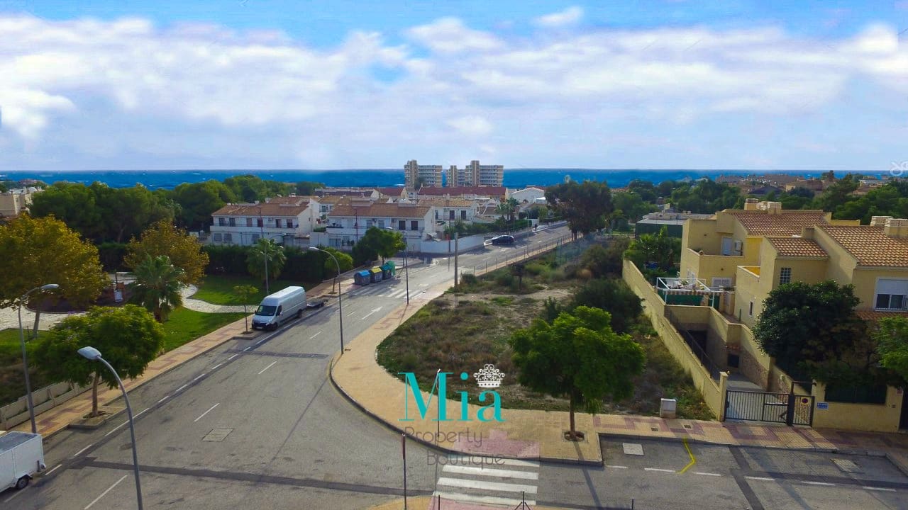 3 soverom Villa til salgs i Coveta Fuma med svømmebasseng - € 859 000 (Ref: 7993391)