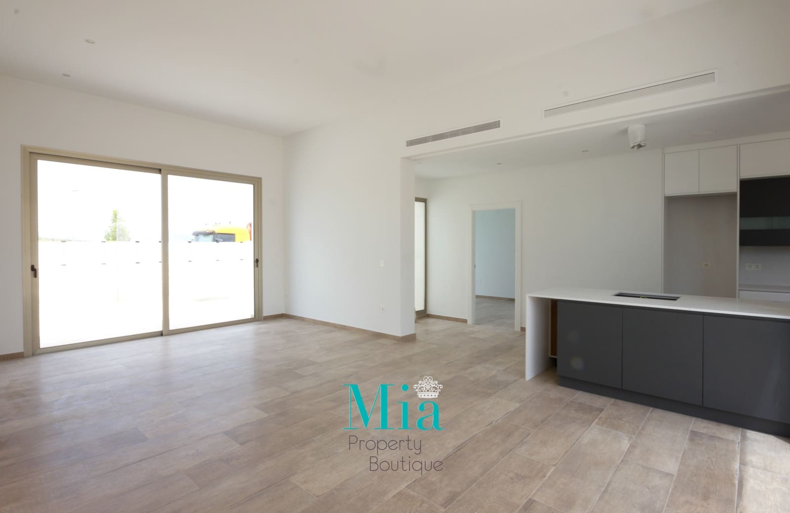 3 soverom Villa til salgs i Coveta Fuma med svømmebasseng - € 859 000 (Ref: 7993391)