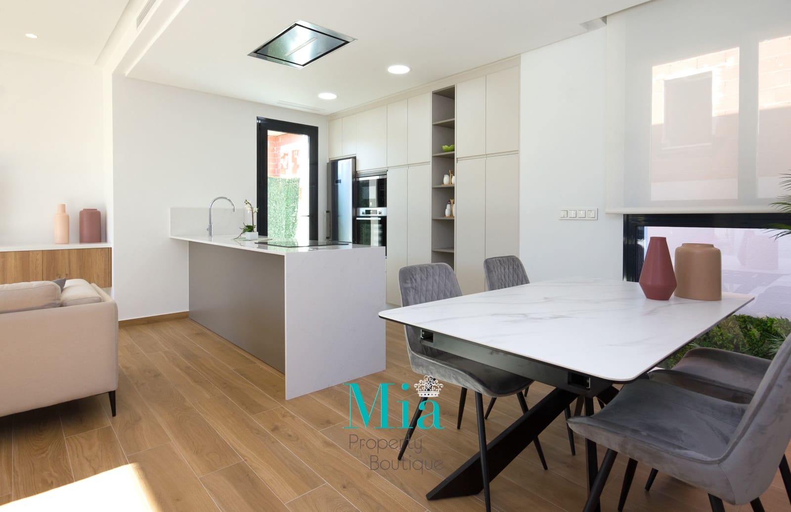 3 soverom Villa til salgs i Coveta Fuma med svømmebasseng - € 859 000 (Ref: 7993391)