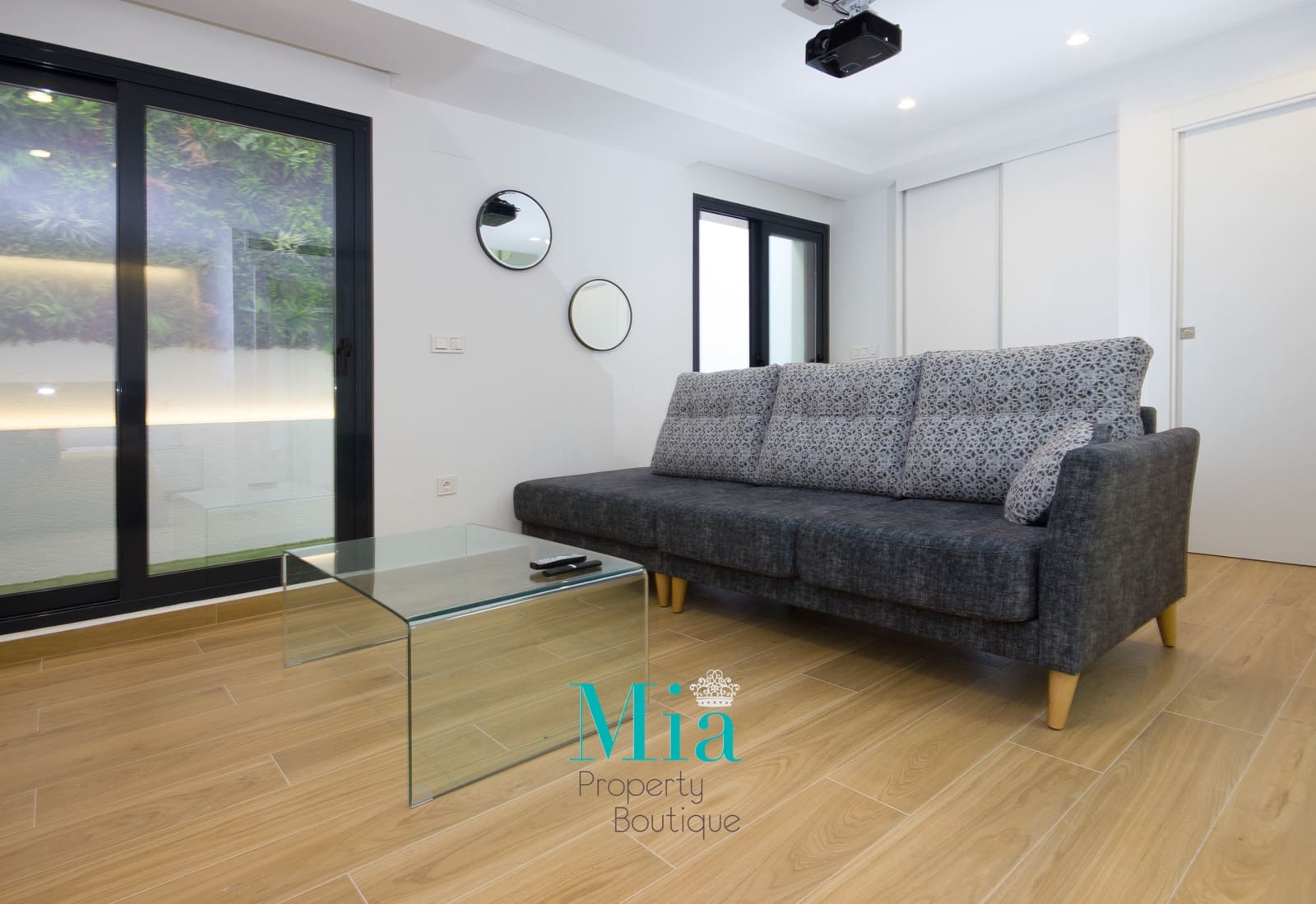 3 soverom Villa til salgs i Coveta Fuma med svømmebasseng - € 859 000 (Ref: 7993391)