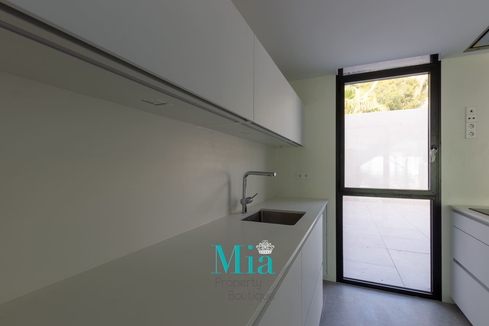 5 soverom Villa til salgs i Playa de Muchavista med svømmebasseng - € 2 250 000 (Ref: 7993392)