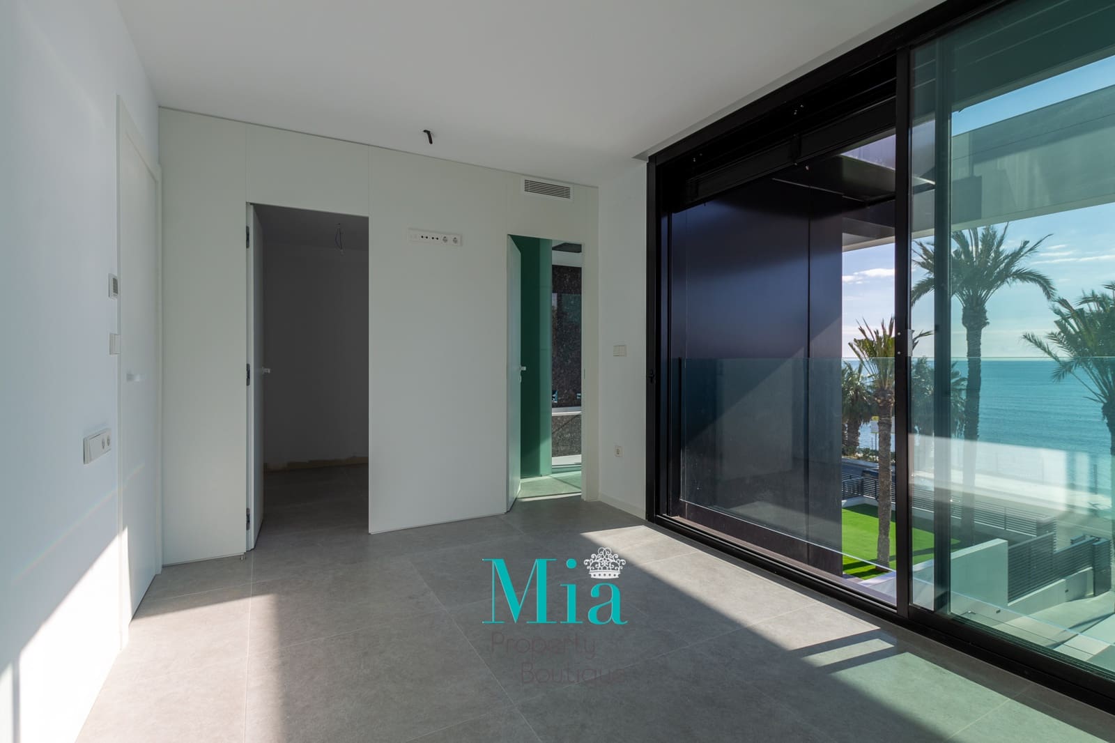 5 soverom Villa til salgs i Playa de Muchavista med svømmebasseng - € 2 250 000 (Ref: 7993392)