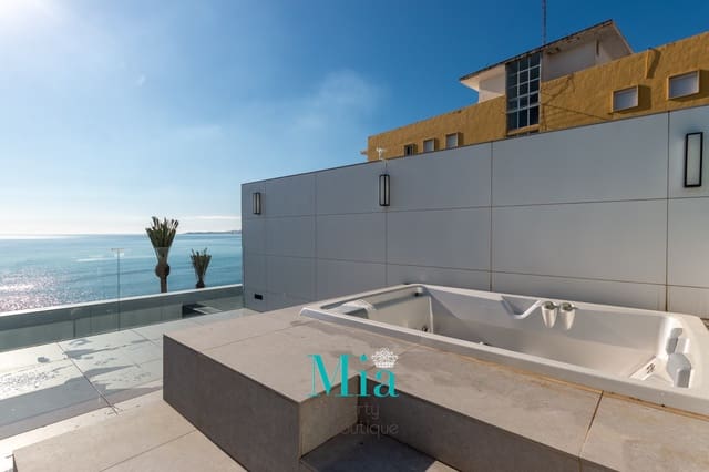 5 camera da letto Villa in vendita in Playa de Muchavista, El Campello con piscina - 2.250.000 € (Rif: 7993392)