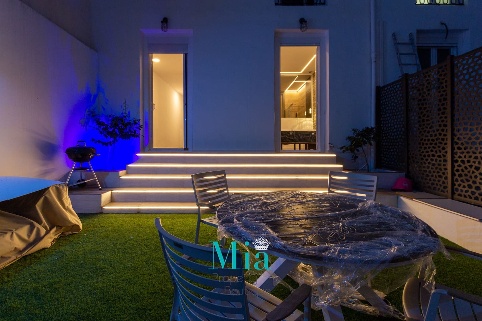 2 soveværelse Lejlighed til salg i Alicante by - € 550.000 (Ref: 7993396)