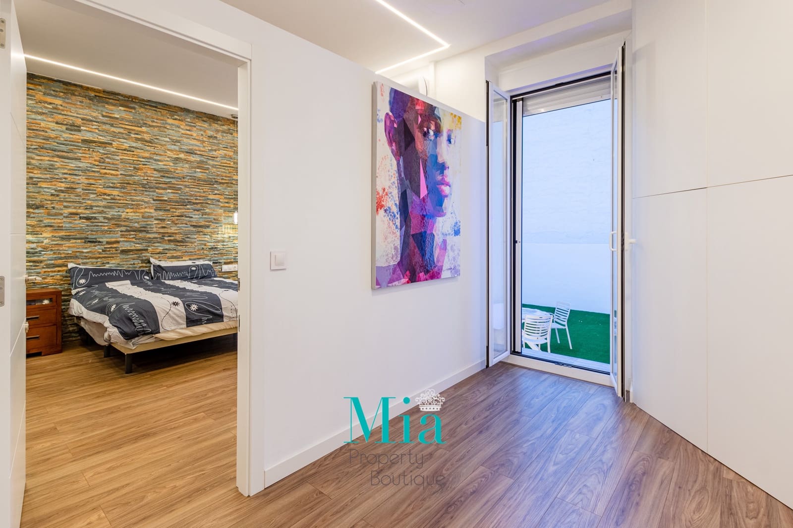 2 soveværelse Lejlighed til salg i Alicante by - € 550.000 (Ref: 7993396)