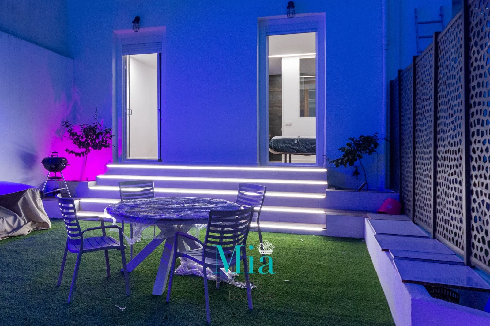 2 soveværelse Lejlighed til salg i Alicante by - € 550.000 (Ref: 7993396)