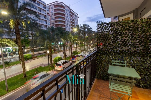 2 soveværelse Lejlighed til salg i Alicante by - € 550.000 (Ref: 7993396)