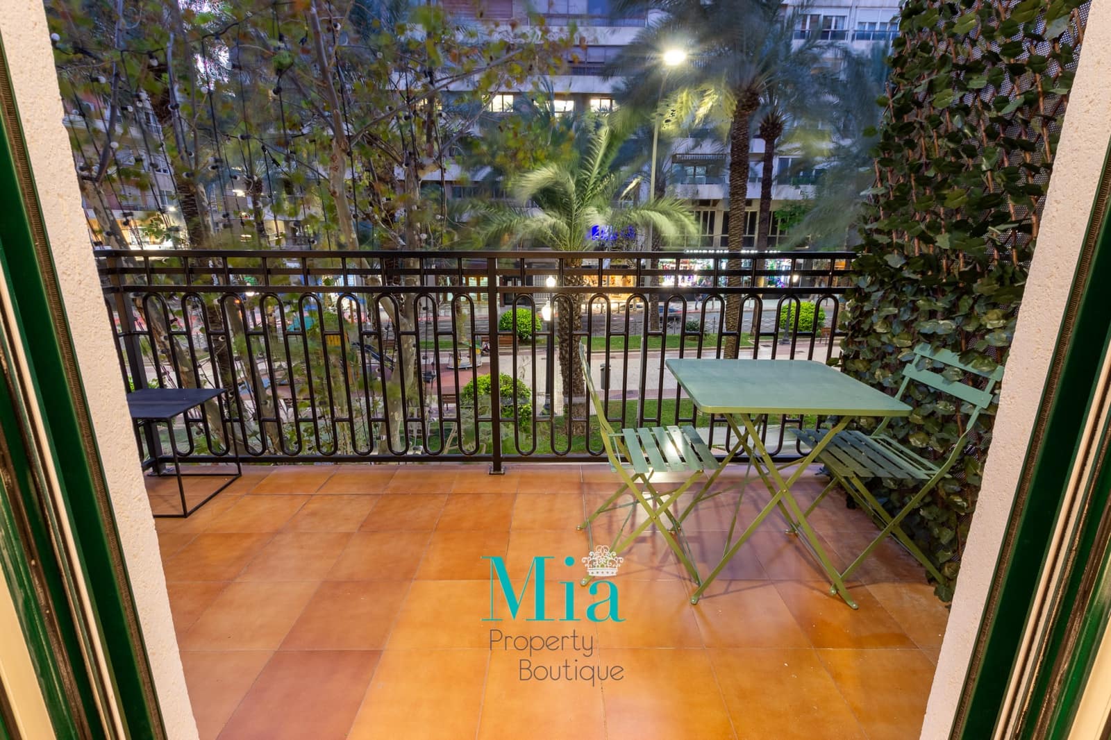 2 soveværelse Lejlighed til salg i Alicante by - € 550.000 (Ref: 7993396)