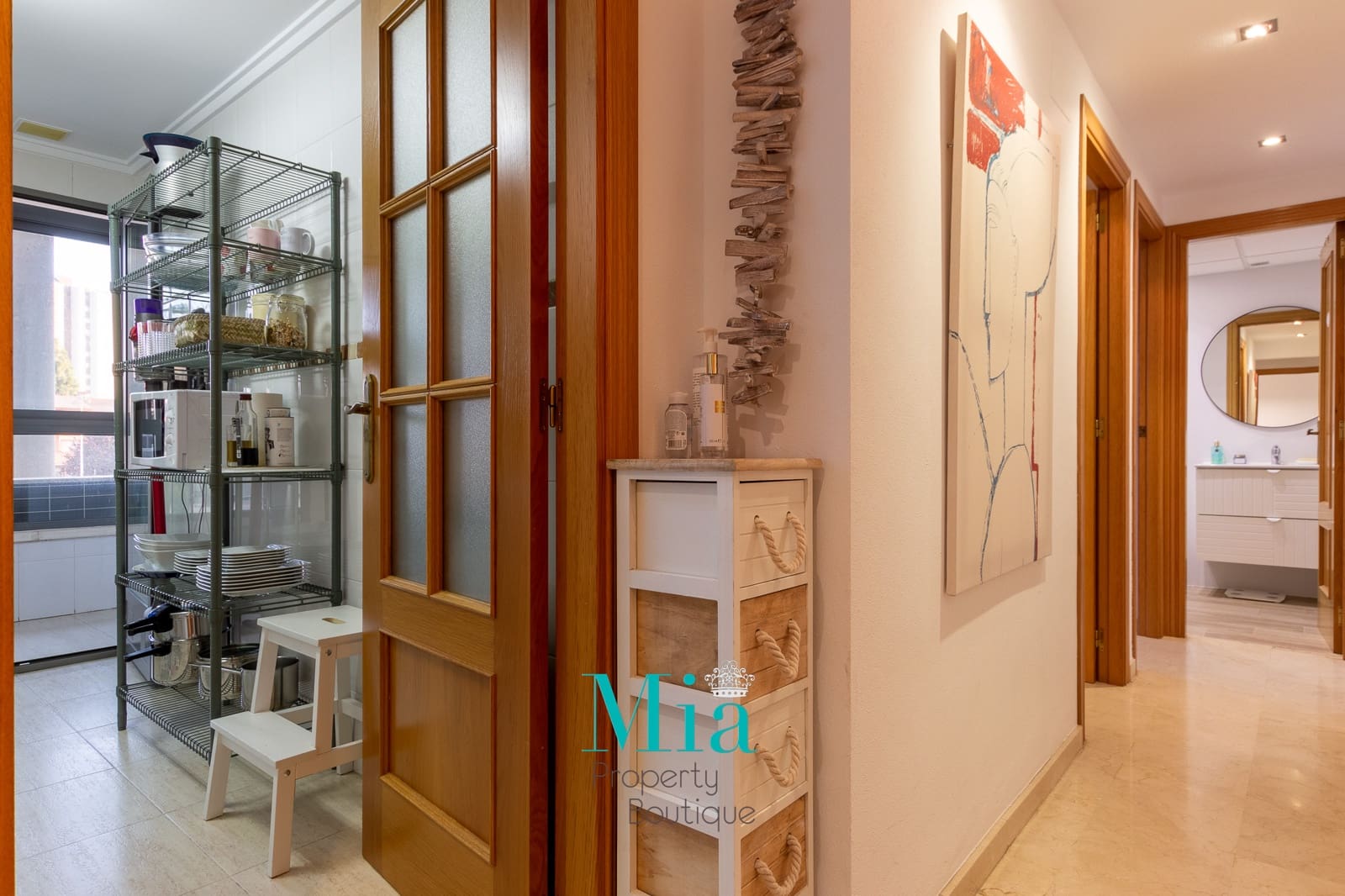 2 slaapkamer Appartement te huur in Alicante stad met zwembad garage - € 1.400 (Ref: 7993398)