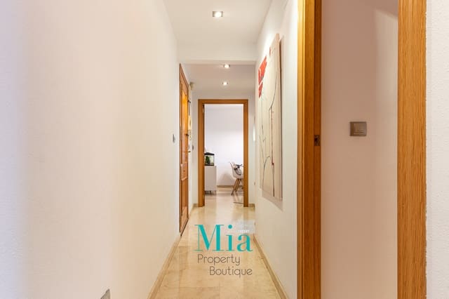 2 sovrum Lägenhet att hyra i Alicante stad med pool garage - 1 400 € (Ref: 7993398)