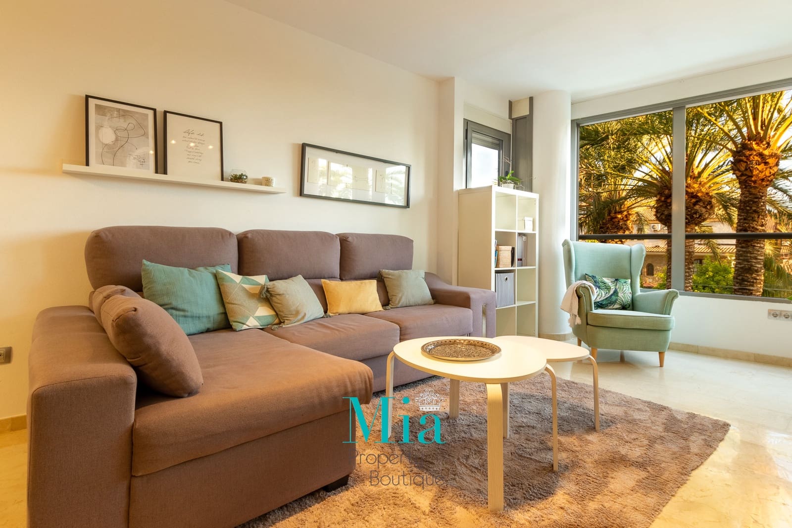 2 slaapkamer Appartement te huur in Alicante stad met zwembad garage - € 1.400 (Ref: 7993398)