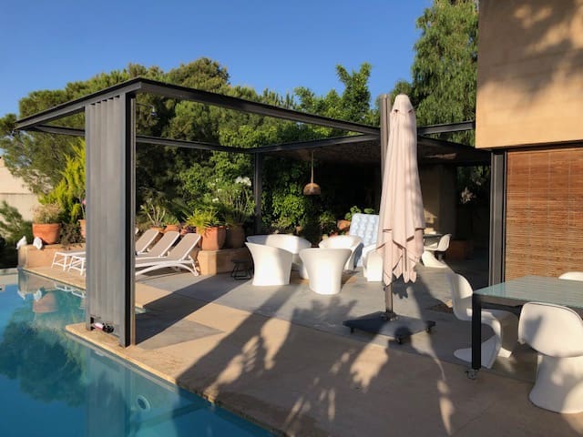 5 soveværelse Lejlighed til leje i Busot - € 3.000 (Ref: 7993403)