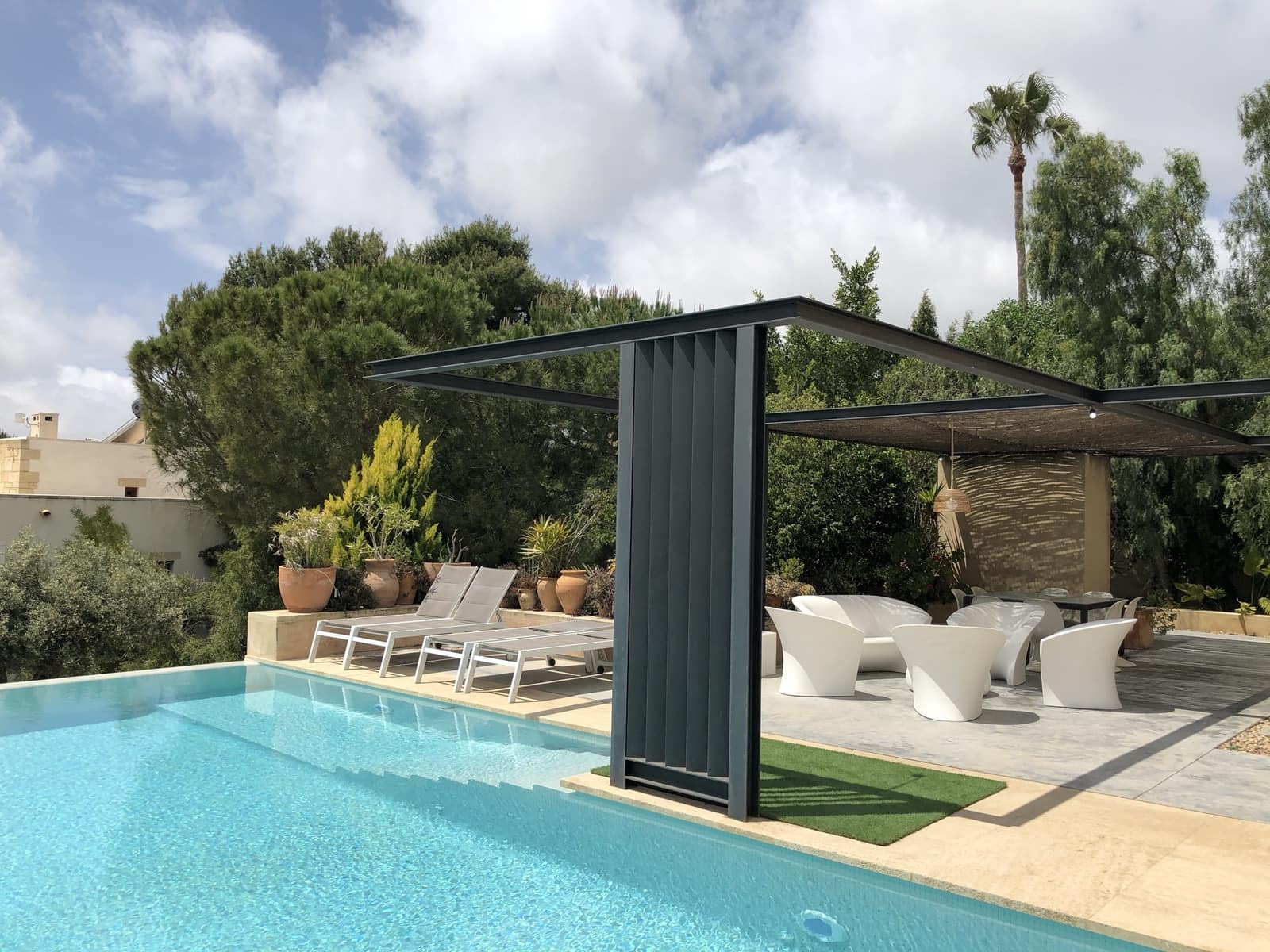 5 soveværelse Lejlighed til leje i Busot - € 3.000 (Ref: 7993403)