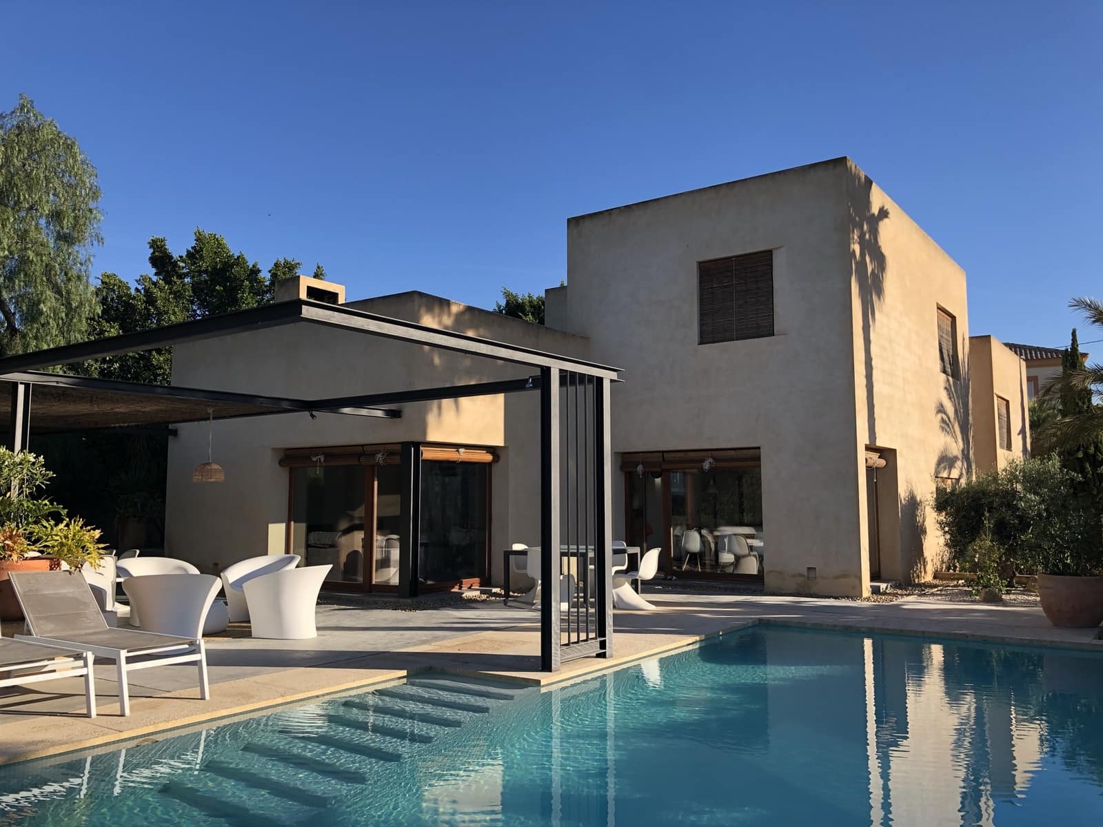 5 soveværelse Lejlighed til leje i Busot - € 3.000 (Ref: 7993403)