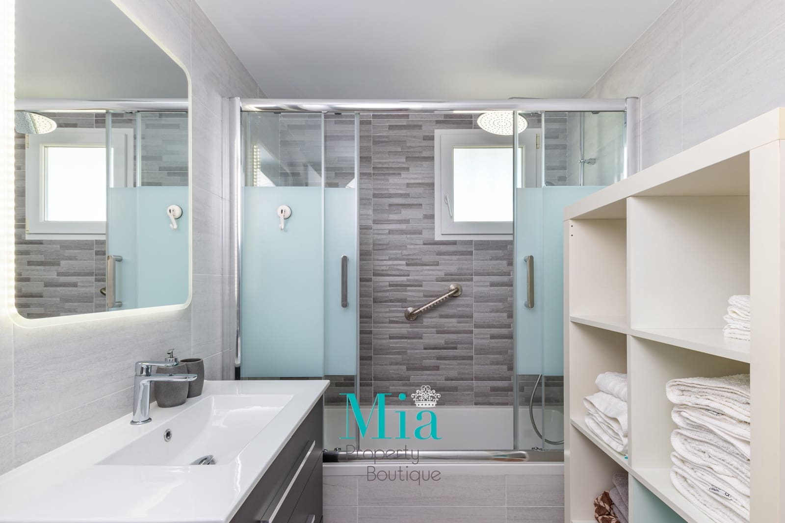 3 soveværelse Lejlighed til leje i Playa de San Juan - € 1.500 (Ref: 7993407)