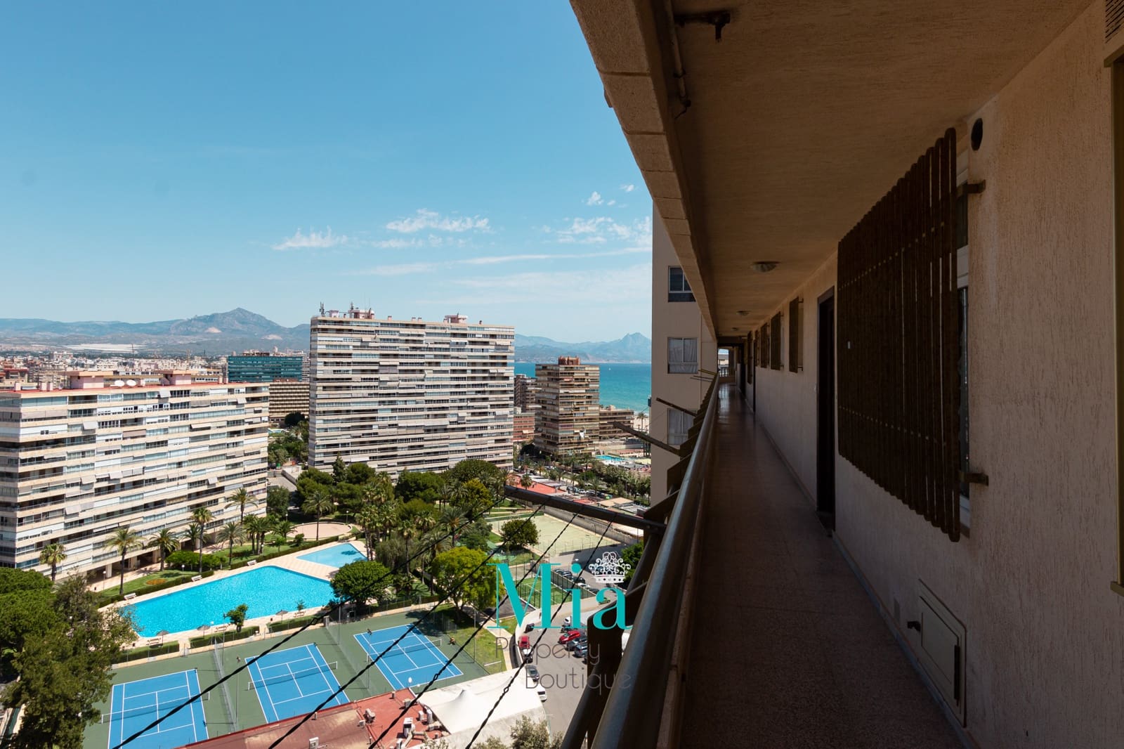 3 soveværelse Lejlighed til leje i Playa de San Juan - € 1.500 (Ref: 7993407)