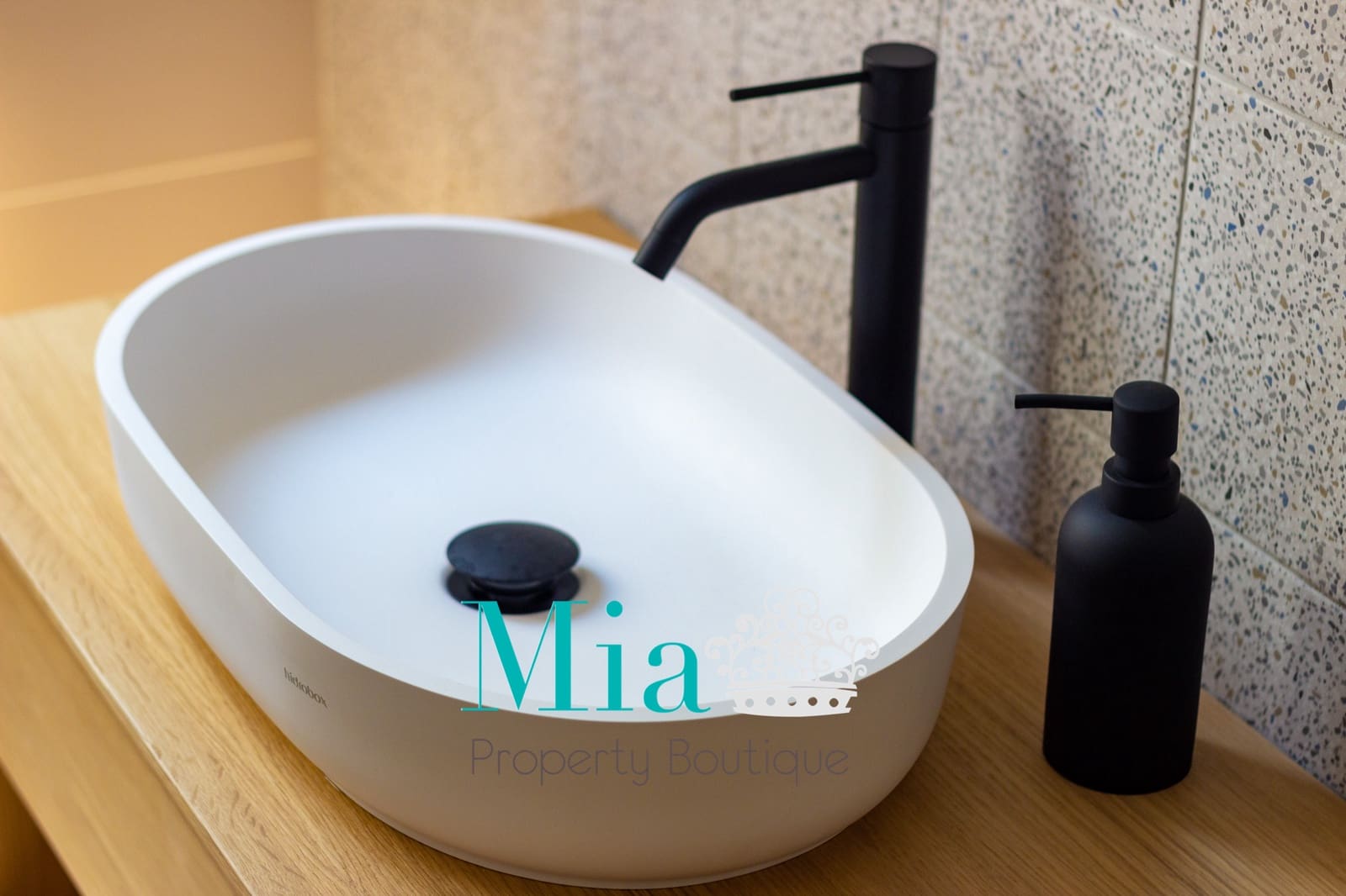 3 soveværelse Penthouse til leje i Alicante by - € 2.800 (Ref: 7993409)