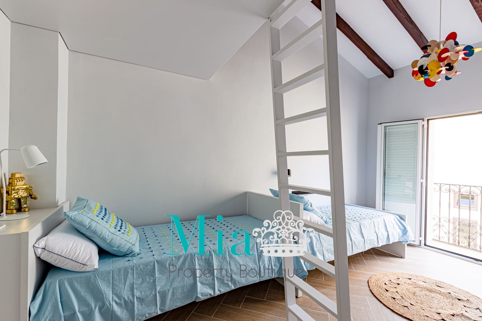 3 soveværelse Penthouse til leje i Alicante by - € 2.800 (Ref: 7993409)