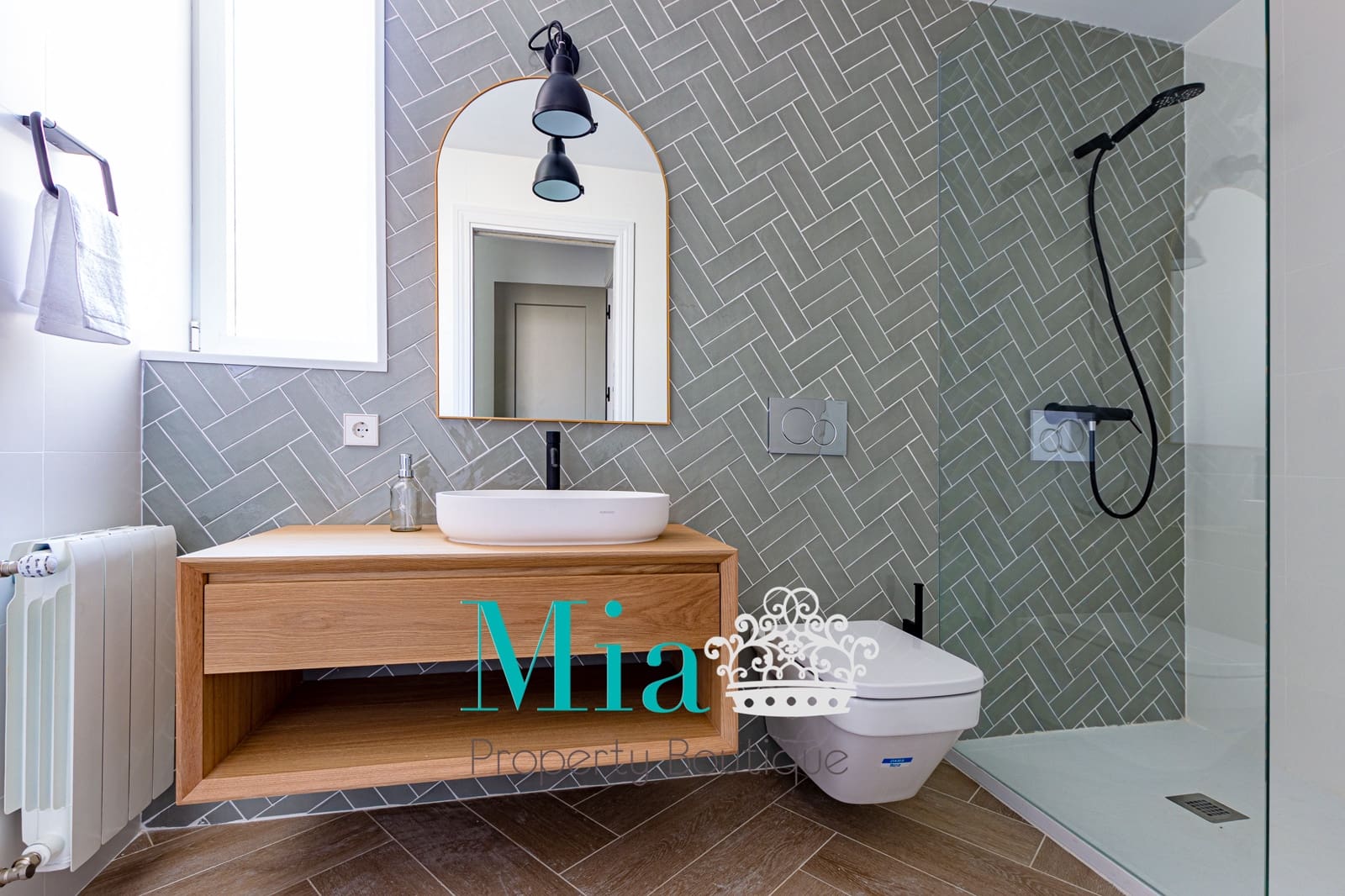 3 soveværelse Penthouse til leje i Alicante by - € 2.800 (Ref: 7993409)