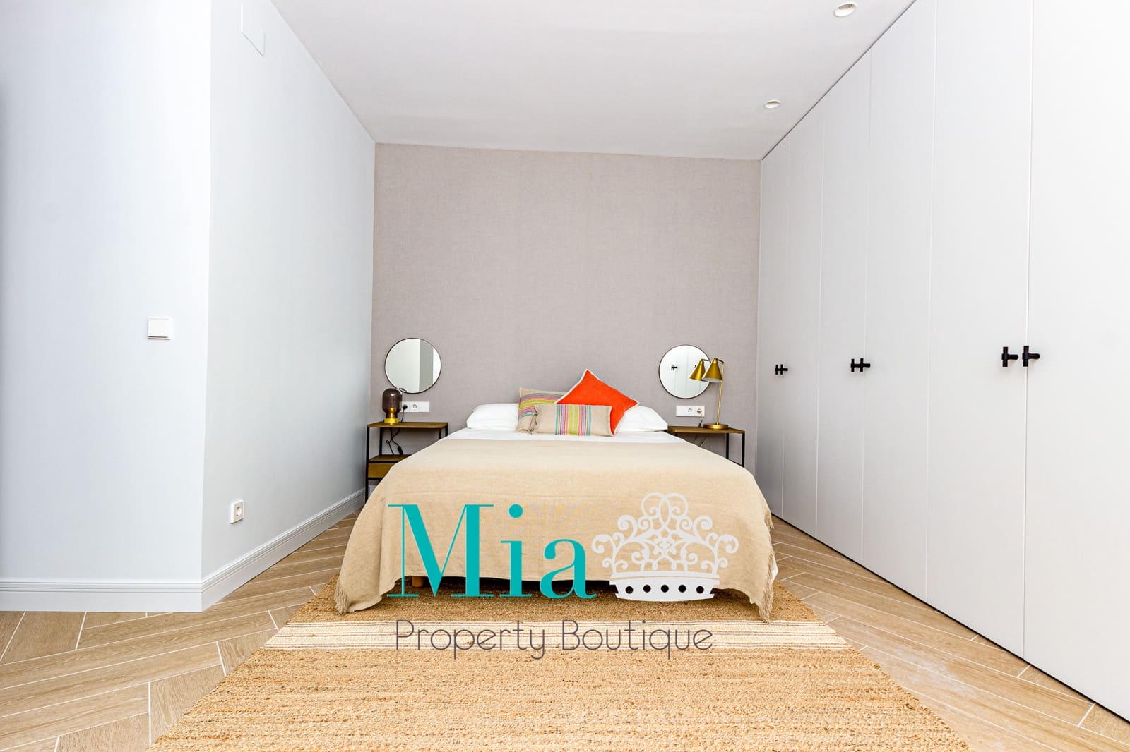 3 soveværelse Penthouse til leje i Alicante by - € 2.800 (Ref: 7993409)