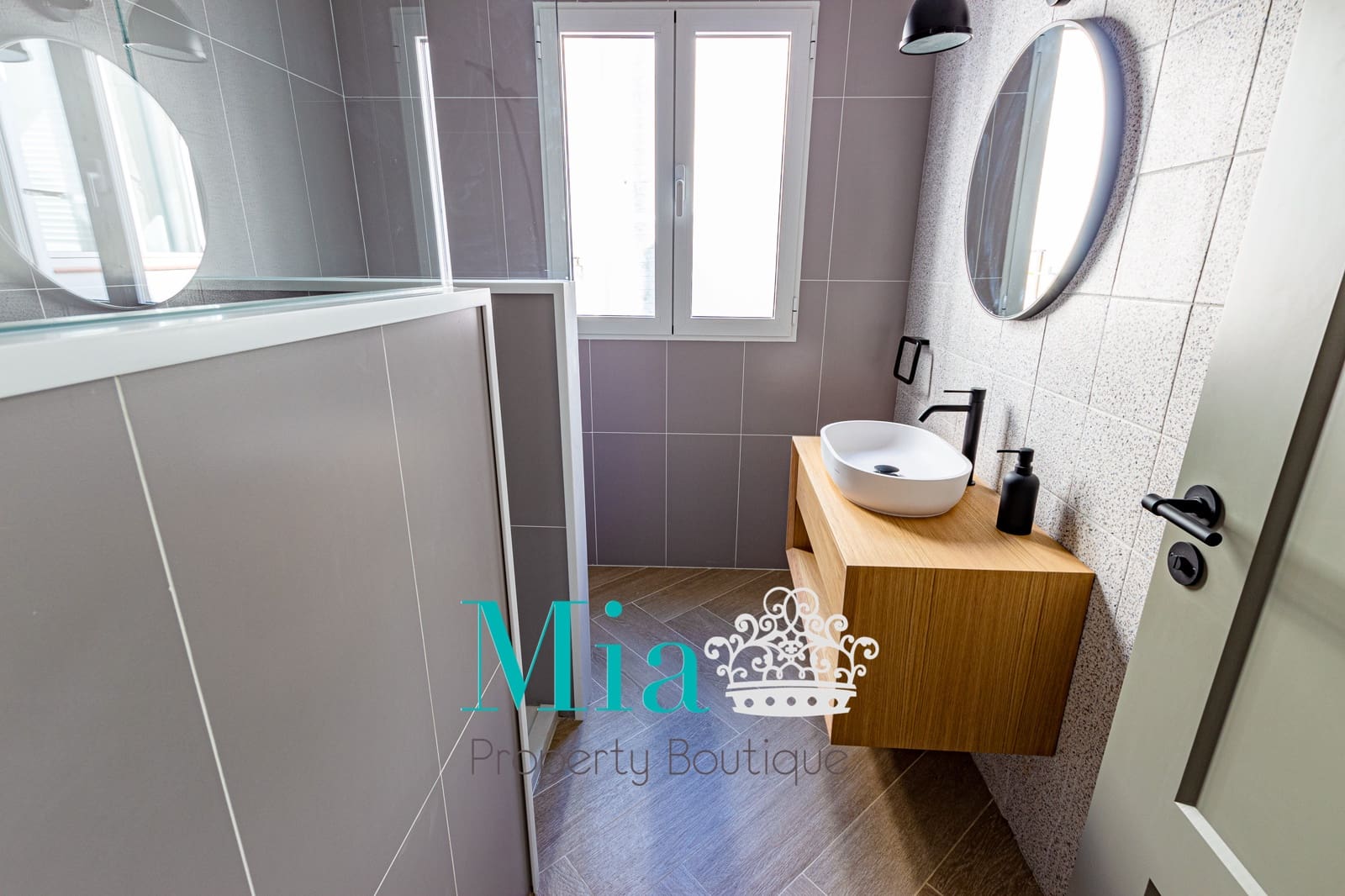 3 soveværelse Penthouse til leje i Alicante by - € 2.800 (Ref: 7993409)