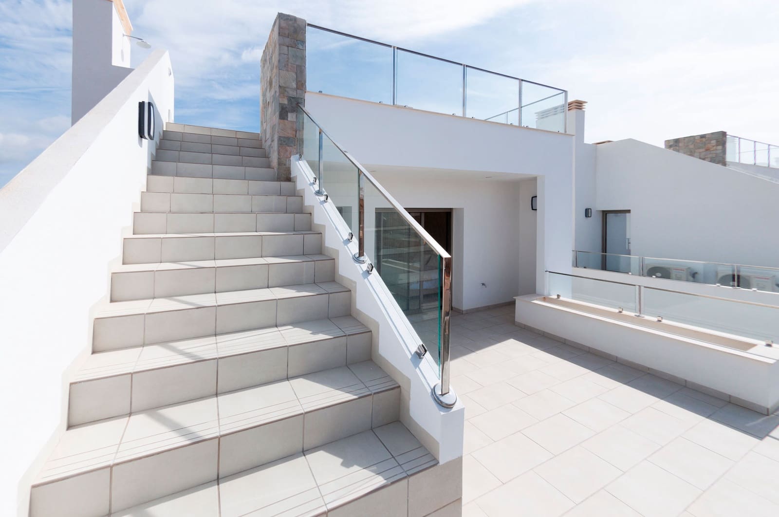 Chalet de 3 habitaciones en Los Alcázares en venta - 547.000 € (Ref: 7993420)