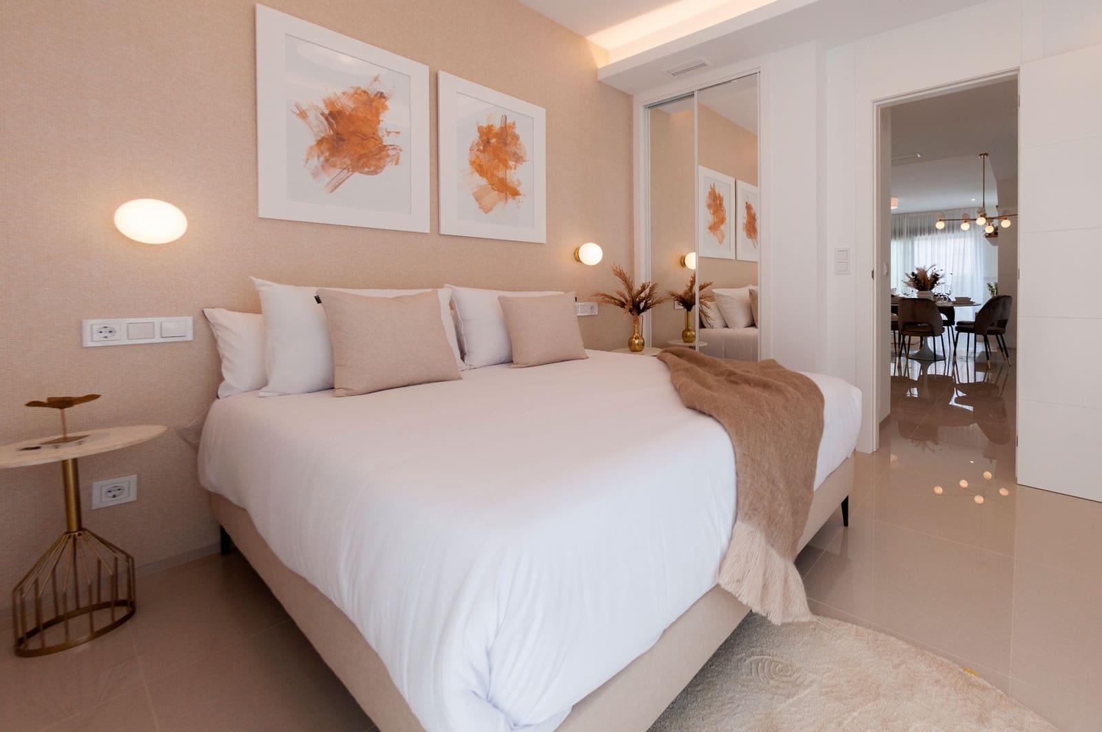 Chalet de 3 habitaciones en Los Alcázares en venta - 547.000 € (Ref: 7993420)